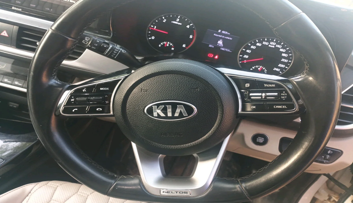 2020 KIA SELTOS HTX 1.5 DIESEL, Diesel, Manual, 1,46,753 km, interior