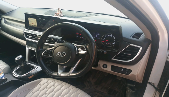 2020 KIA SELTOS HTX 1.5 DIESEL, Diesel, Manual, 1,46,753 km, interior