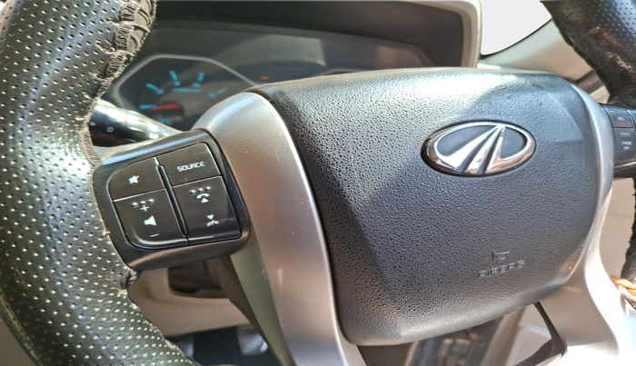 2015 Mahindra Scorpio S10, Diesel, Manual, 1,63,748 km, interior