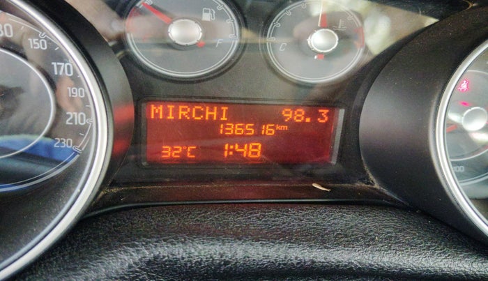 2016 Fiat Linea EMOTION 1.3 L ADVANCED MULTIJET, Diesel, Manual, 1,40,000 km, interior