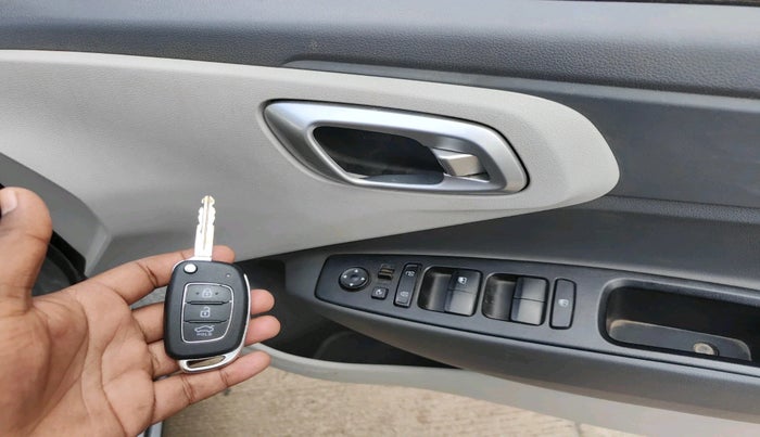 2023 Hyundai GRAND I10 NIOS SPORTZ 1.2 KAPPA VTVT, Petrol, Manual, 30,837 km, interior