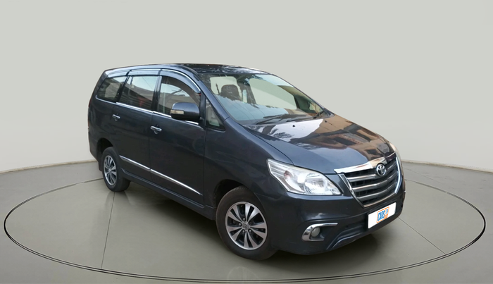 2015 Toyota Innova 2.5 VX 7 STR, Diesel, Manual, 1,81,000 km, exterior