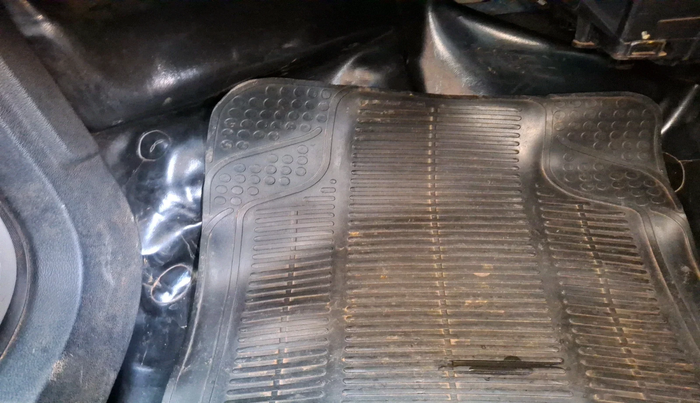 2016 Tata Tiago XZ PETROL, Petrol, Manual, 83,586 km, interior