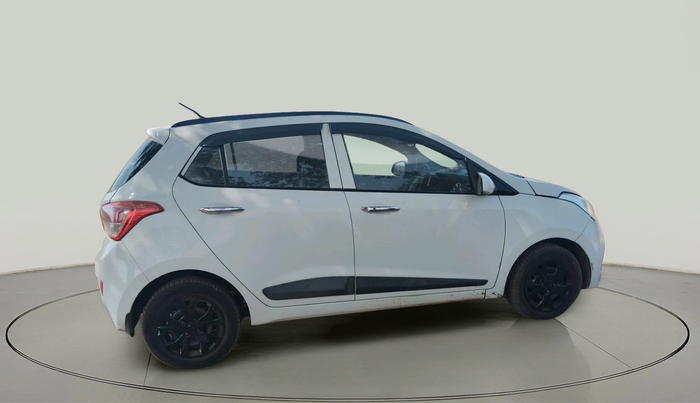 2014 Hyundai Grand i10 SPORTZ 1.1 CRDI, Diesel, Manual, 1,32,498 km, exterior