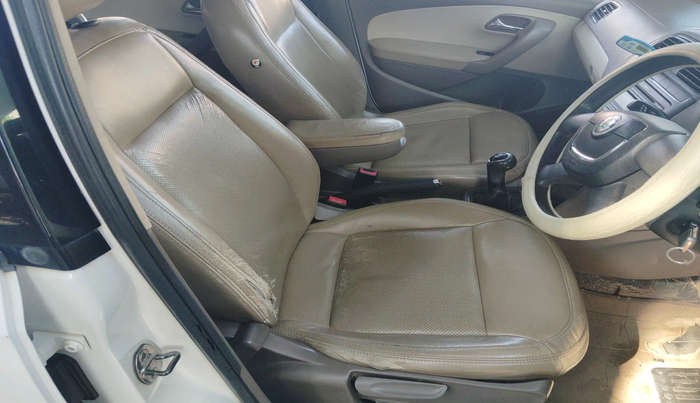 2012 Skoda Rapid ELEGANCE 1.6 TDI CR MT, Diesel, Manual, 1,12,345 km, interior