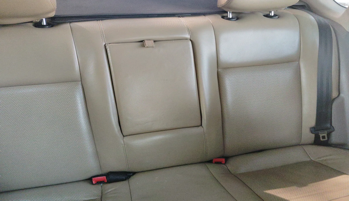 2012 Skoda Rapid ELEGANCE 1.6 TDI CR MT, Diesel, Manual, 1,12,345 km, interior