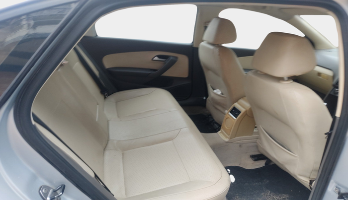 2012 Volkswagen Vento HIGHLINE DIESEL 1.6, Diesel, Manual, 1,26,372 km, interior