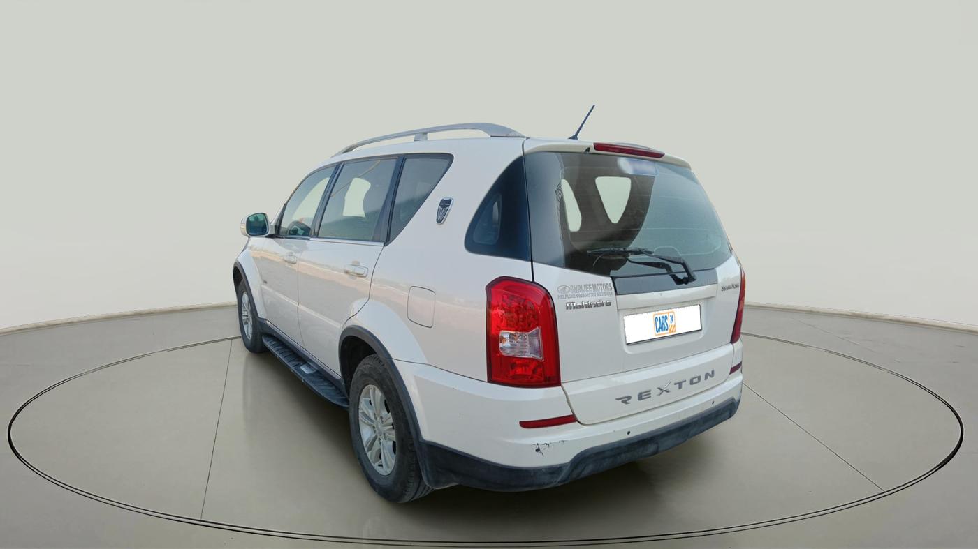 2015 Ssangyong Rexton RX7, Diesel, Automatic, 1,12,614 km, exterior