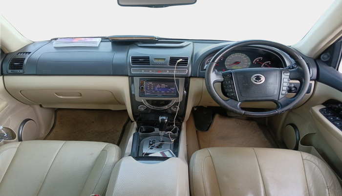 2015 Ssangyong Rexton RX7, Diesel, Automatic, 1,12,614 km, interior