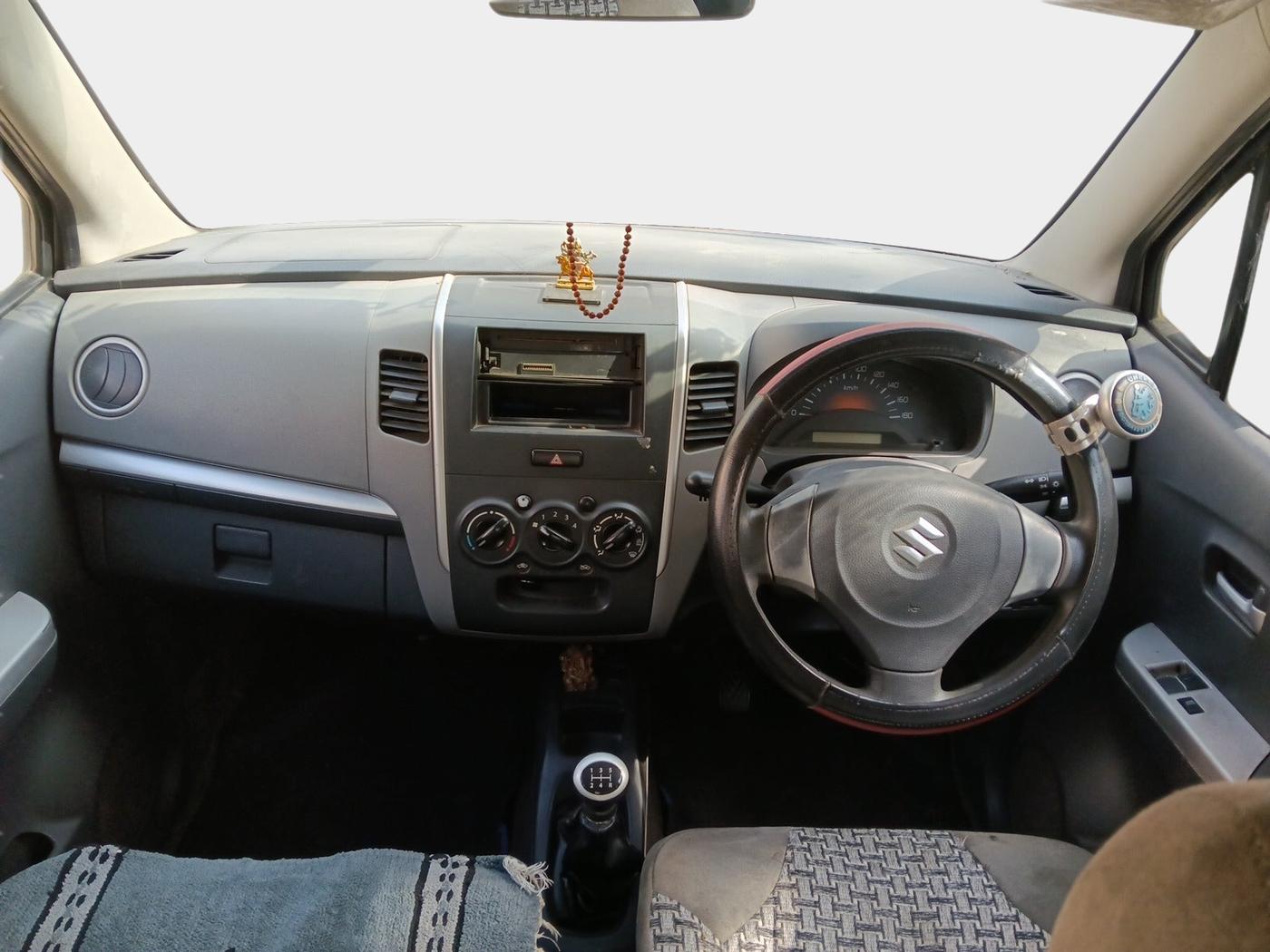 2010 Maruti Wagon R 1.0 LXI, Petrol, Manual, 2,01,101 km, interior