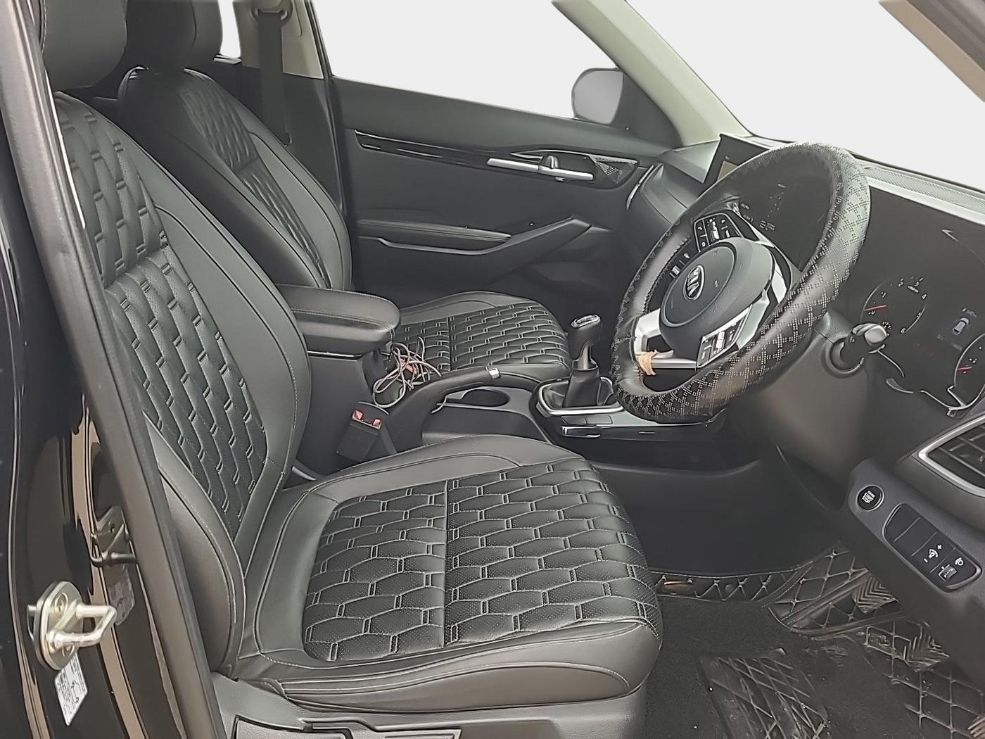 2020 KIA SELTOS HTX ANNIVERSARY EDITION 1.5 DIESEL, Diesel, Manual, 1,14,490 km, interior