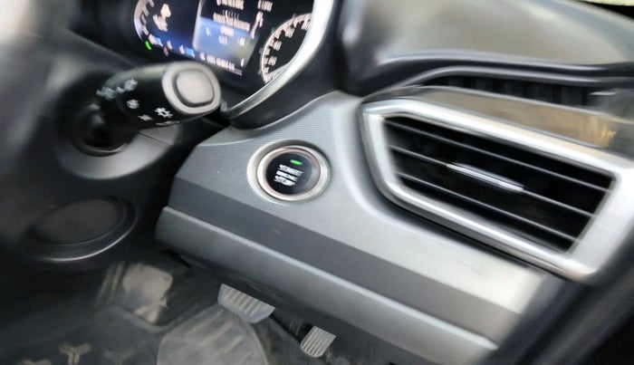 2021 Tata Harrier XZA PLUS 2.0L DARK EDITION, Diesel, Automatic, 1,51,813 km, interior