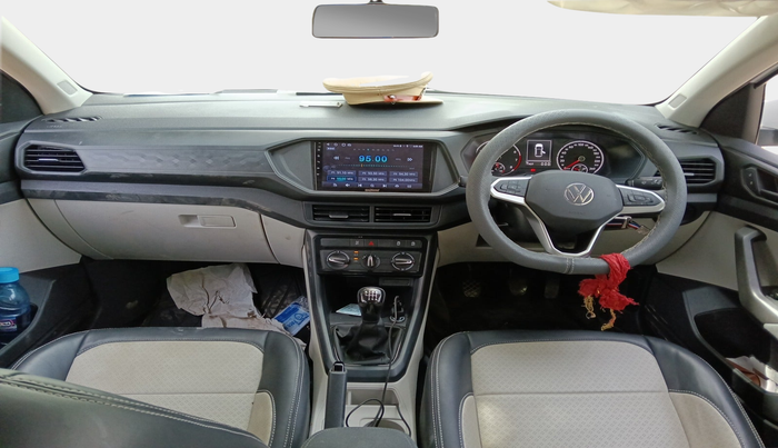 2024 Volkswagen TAIGUN COMFORTLINE 1.0 TSI MT, Petrol, Manual, 11,430 km, interior