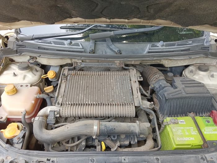 2014 Mahindra XUV500 W6, Diesel, Manual, 1,32,074 km, exterior