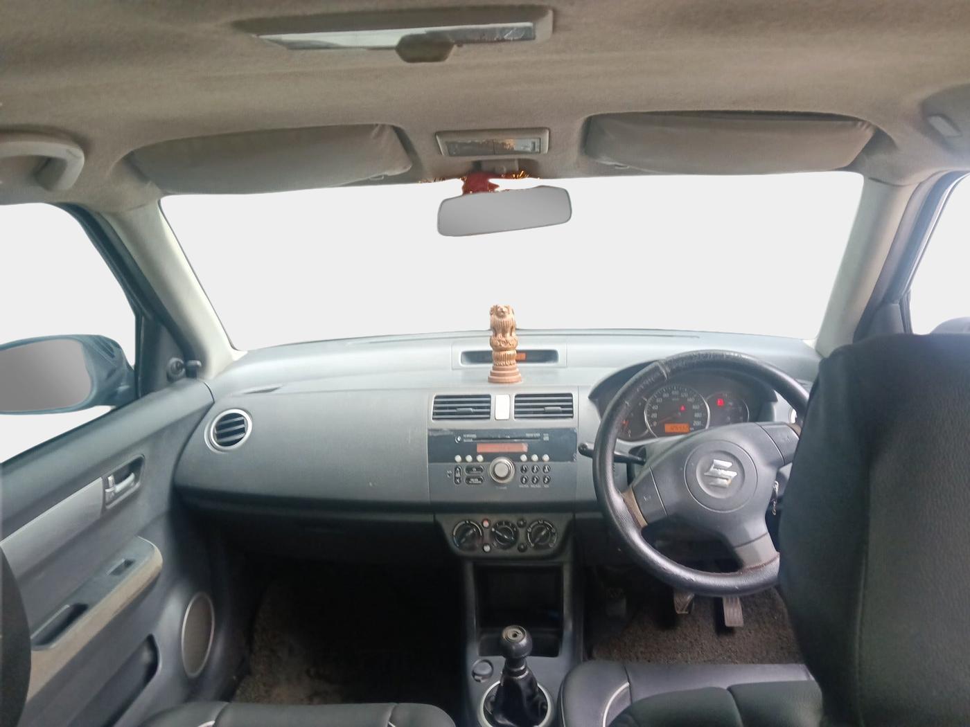 2010 Maruti Swift Dzire VXI, Petrol, Manual, 1,25,432 km, interior
