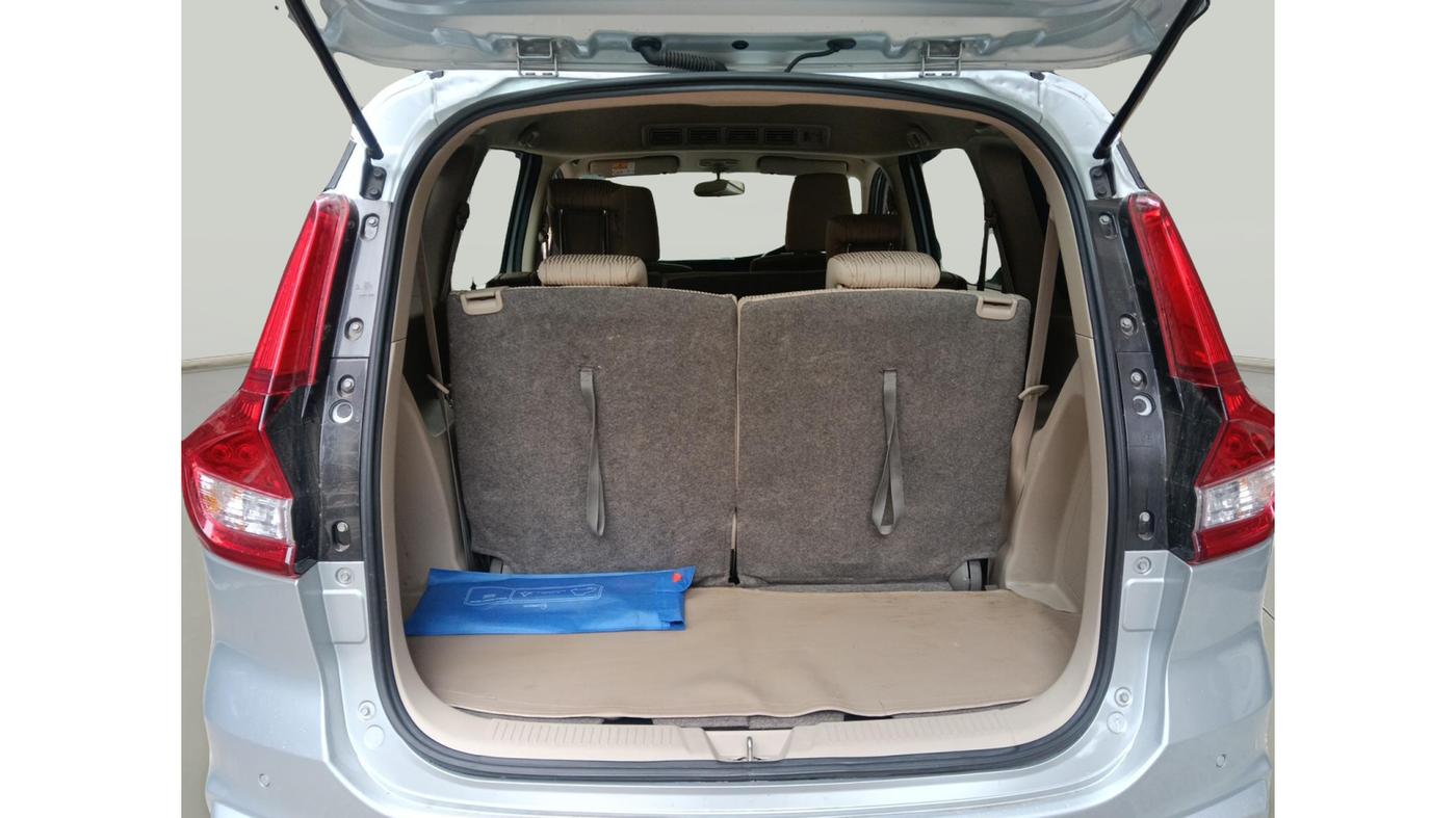 2024 Toyota RUMION V AT , Petrol, Automatic, 13,062 km, exterior