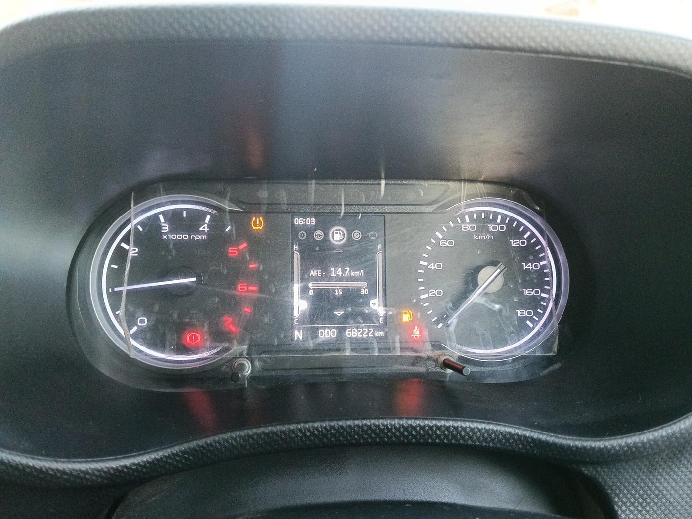 2023 Mahindra BOLERO NEO N 8, Diesel, Manual, 68,222 km, interior