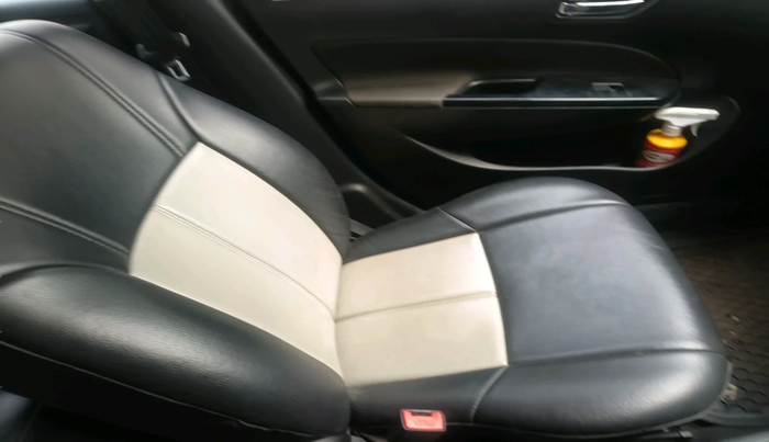 2012 Maruti Swift ZXI, Petrol, Manual, 1,00,235 km, interior