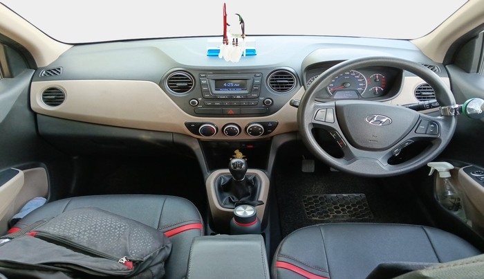 2018 Hyundai Grand i10 MAGNA 1.2 KAPPA VTVT, Petrol, Manual, 1,39,610 km, interior