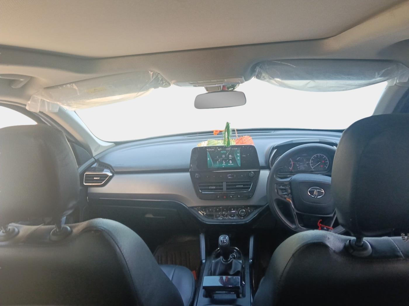 2022 Tata Harrier XT PLUS 2.0L KRYOTEC DARK EDITON, Diesel, Manual, 21,275 km, interior
