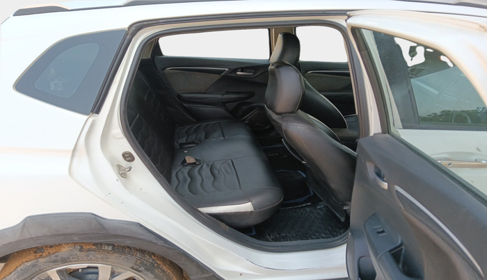 2017 Honda WR-V 1.5L I-DTEC VX MT, Diesel, Manual, 2,24,672 km, interior