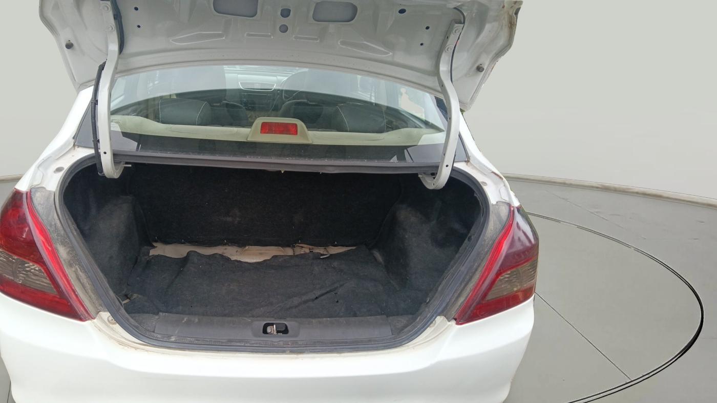 2015 Maruti Swift Dzire VDI, Diesel, Manual, 2,01,728 km, exterior