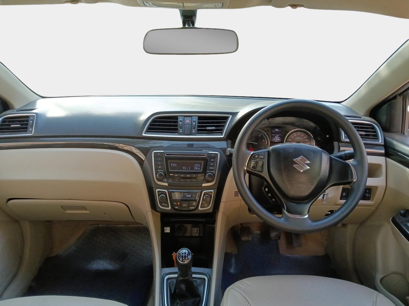 2018 Maruti Ciaz DELTA DIESEL 1.3, Diesel, Manual, 1,12,960 km, interior