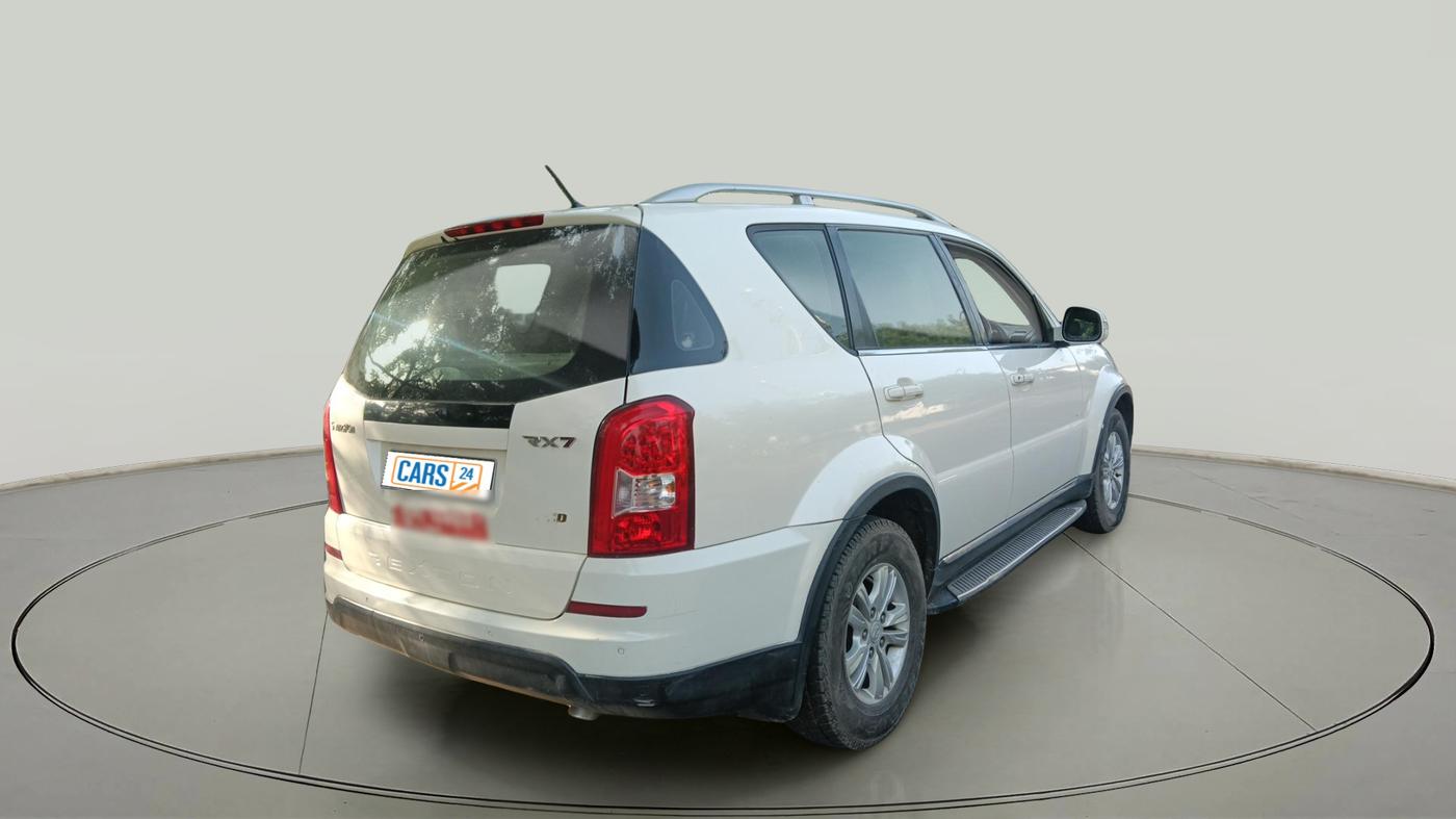 2013 Ssangyong Rexton RX7, Diesel, Automatic, 1,29,910 km, exterior