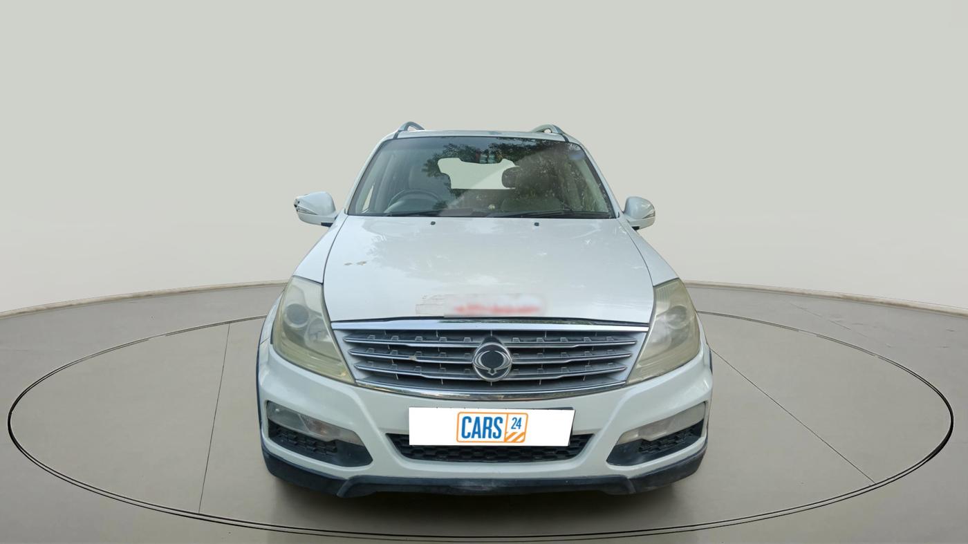 2013 Ssangyong Rexton RX7, Diesel, Automatic, 1,29,910 km, exterior