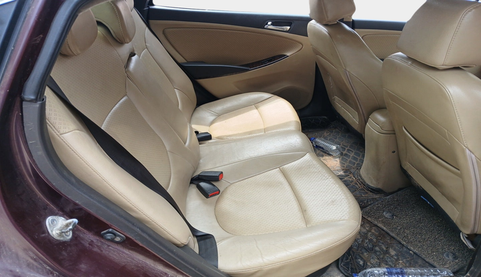 2011 Hyundai Verna FLUIDIC 1.6 VTVT SX, Petrol, Manual, 1,11,922 km, interior