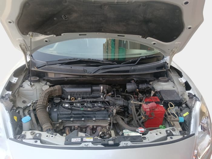 2018 Maruti Swift LXI, Petrol, Manual, 88,290 km, exterior
