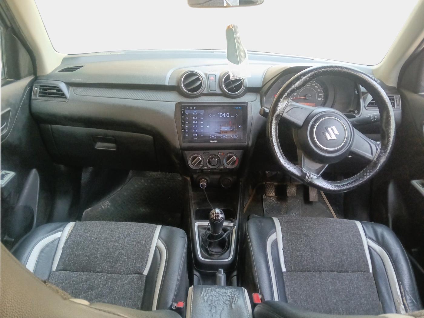 2018 Maruti Swift LXI, Petrol, Manual, 88,290 km, interior