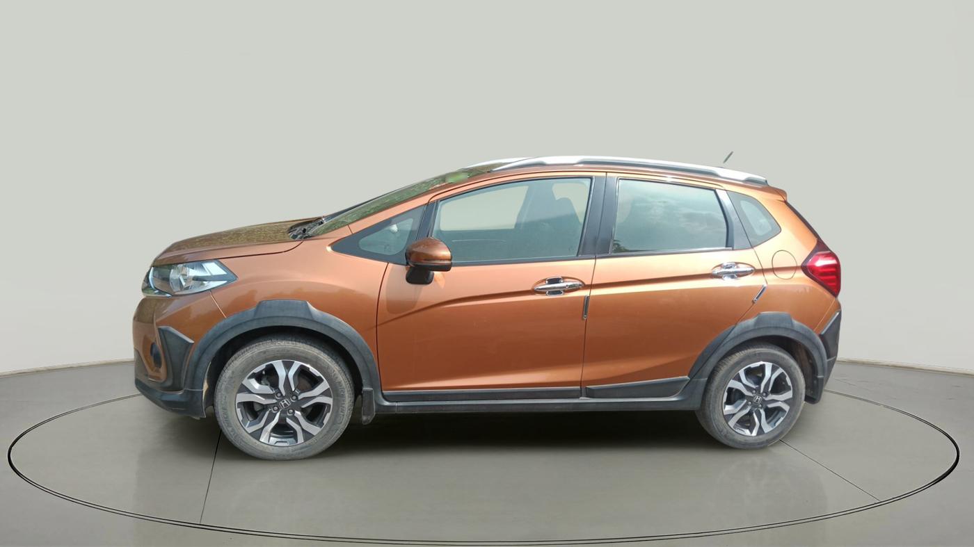 2017 Honda WR-V 1.5L I-DTEC VX MT, Diesel, Manual, 30,555 km, exterior