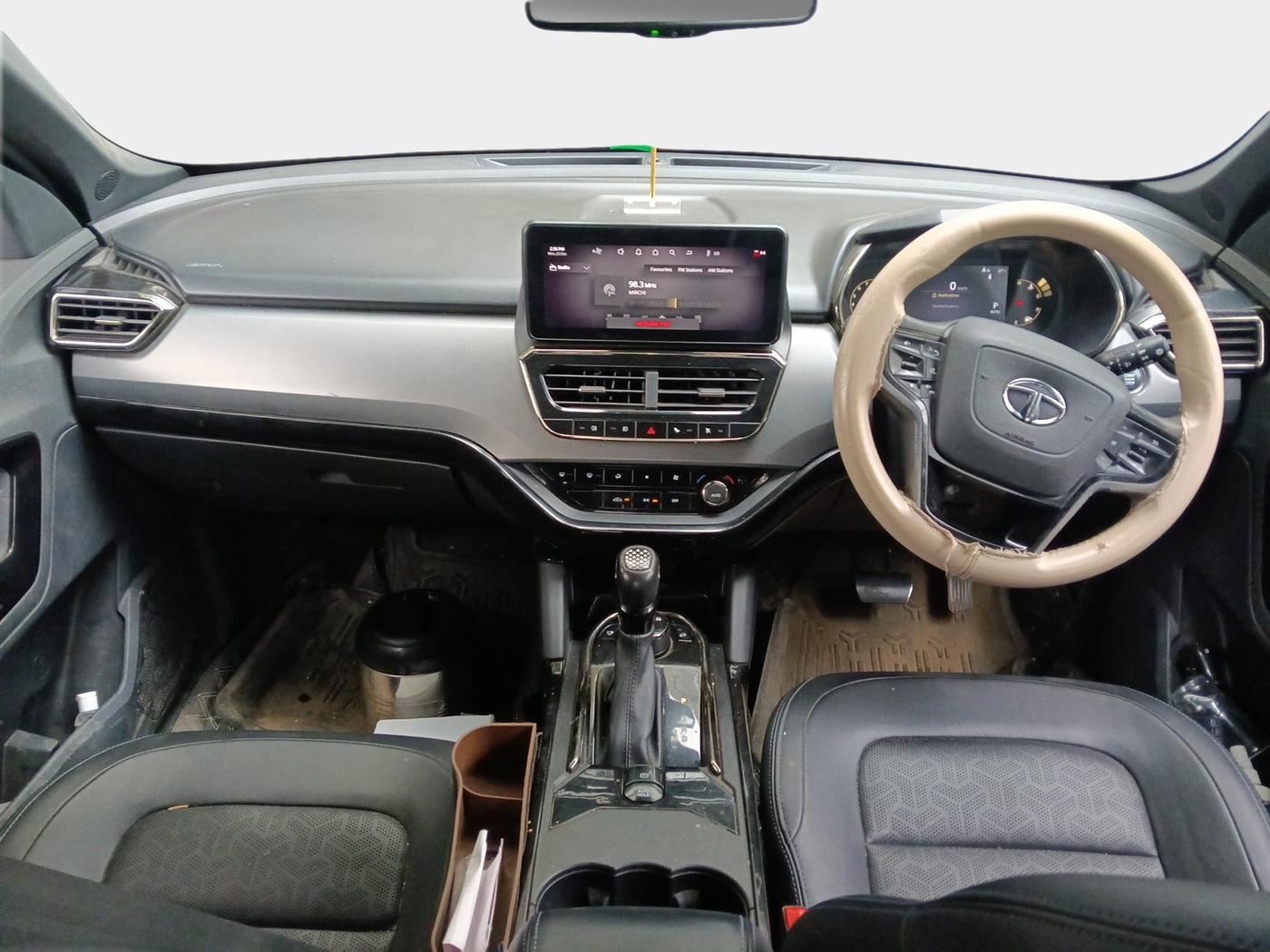 2023 Tata Harrier XZA PLUS 2.0L DARK EDITION, Diesel, Automatic, 83,000 km, interior