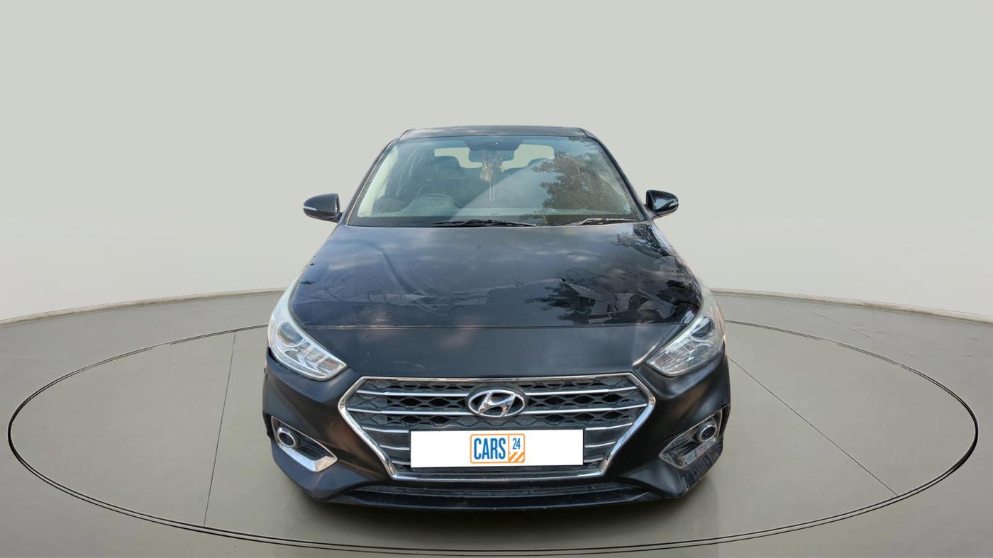 2018 Hyundai Verna 1.6 CRDI SX + AT, Diesel, Automatic, 7,00,000 km, exterior