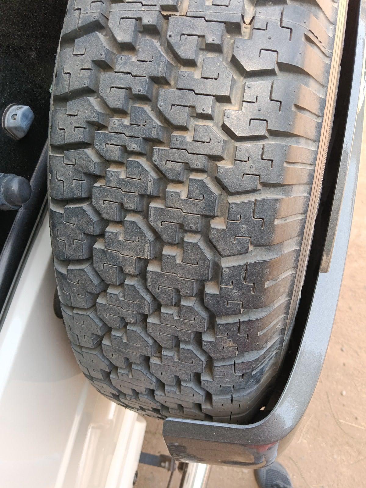 2020 Mahindra Bolero B6 (O), Diesel, Manual, 64,319 km, tyre
