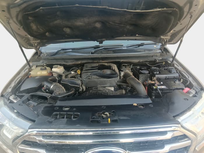 2019 Ford Endeavour TITANIUM PLUS 2.2 4X2 AT SUNROOF, Diesel, Automatic, 88,375 km, exterior