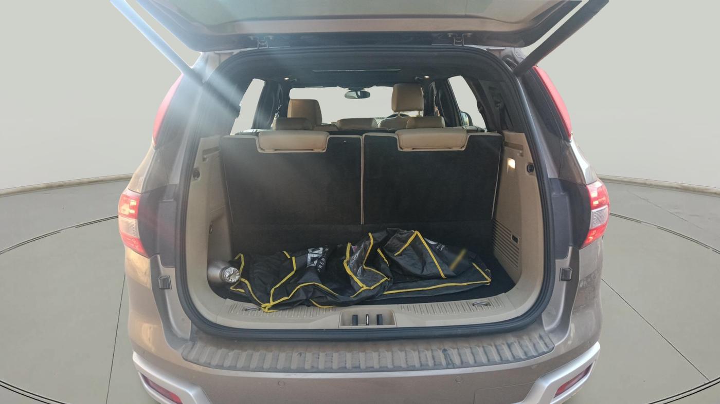 2019 Ford Endeavour TITANIUM PLUS 2.2 4X2 AT SUNROOF, Diesel, Automatic, 88,375 km, exterior
