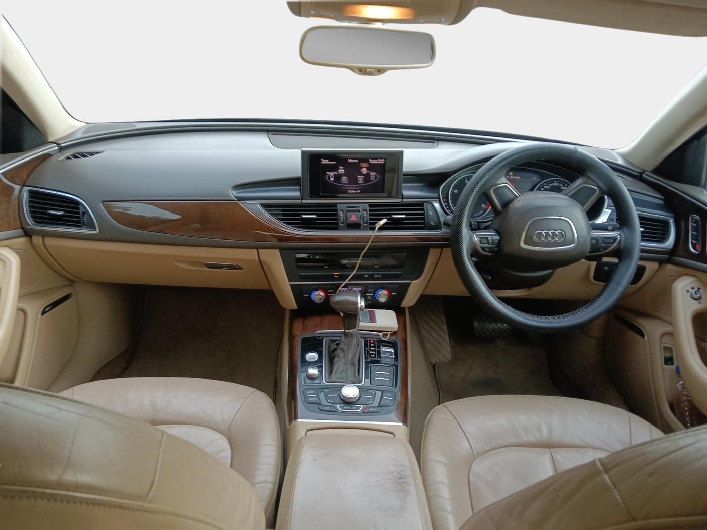 2012 Audi A6 2.0 TDI PREMIUM, Diesel, Automatic, 1,43,426 km, interior