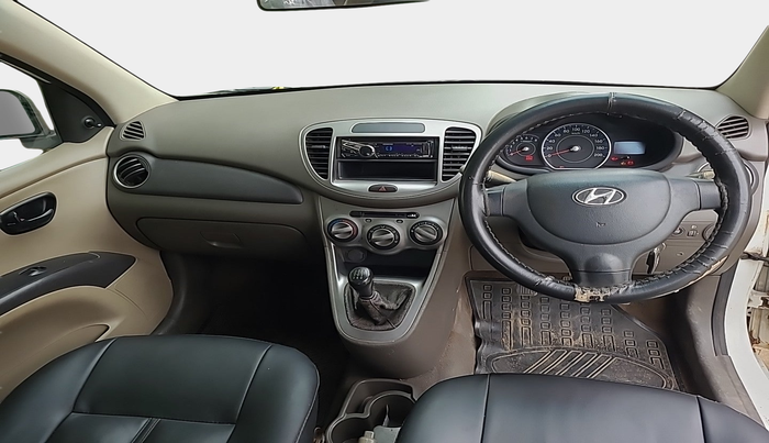 2013 Hyundai Grand i10 ERA 1.2 KAPPA VTVT, Petrol, Manual, 1,66,277 km, interior
