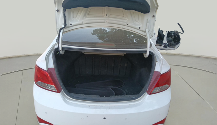 2016 Hyundai Verna 1.6 CRDI SX, Diesel, Manual, 1,30,580 km, exterior