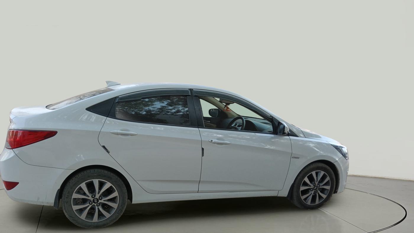 2016 Hyundai Verna 1.6 CRDI SX, Diesel, Manual, 1,30,580 km, exterior