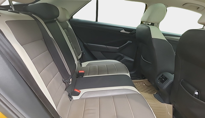 2019 Volkswagen T-ROC 1.5 TSI AT, Petrol, Automatic, 1,34,356 km, interior