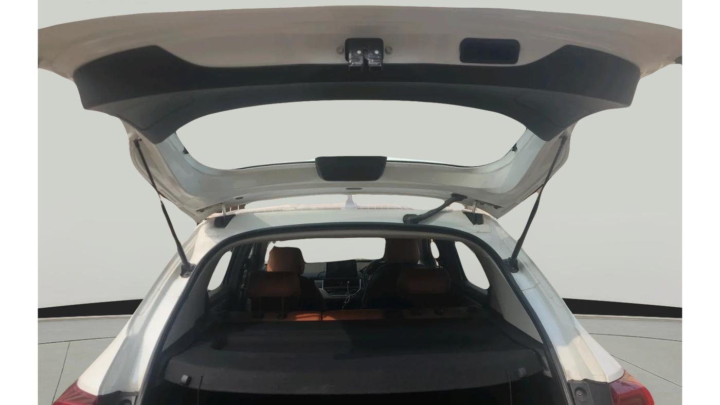 2024 Honda ELEVATE V CVT , Petrol, Automatic, 9,937 km, exterior