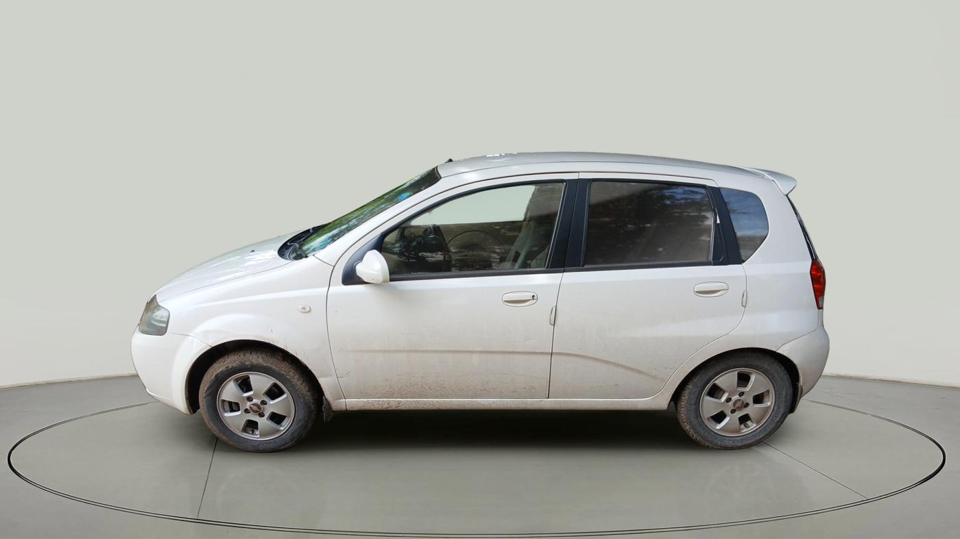 2012 Chevrolet Aveo U VA LS 1.2, Petrol, Manual, 1,25,000 km, exterior
