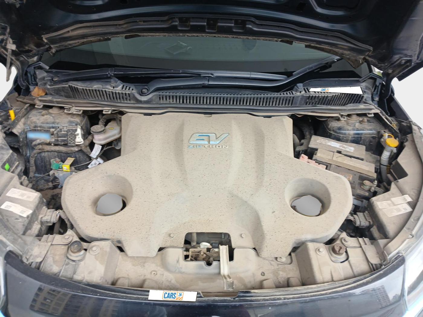 2022 Tata NEXON EV XZ PLUS LUX, Electric, Automatic, 60,185 km, exterior