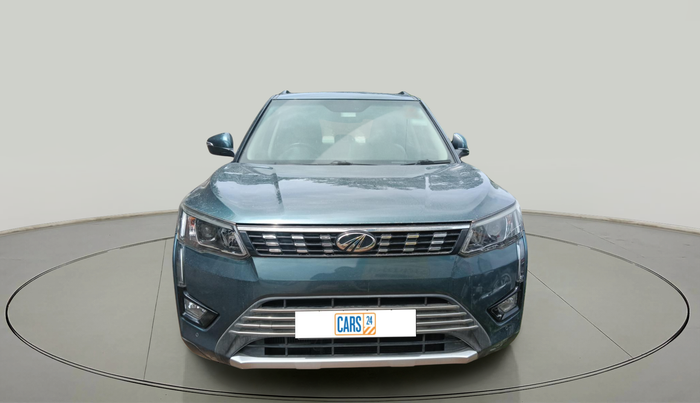 2021 Mahindra XUV300 W8 (O) 1.2 PETROL, Petrol, Manual, 22,761 km, exterior