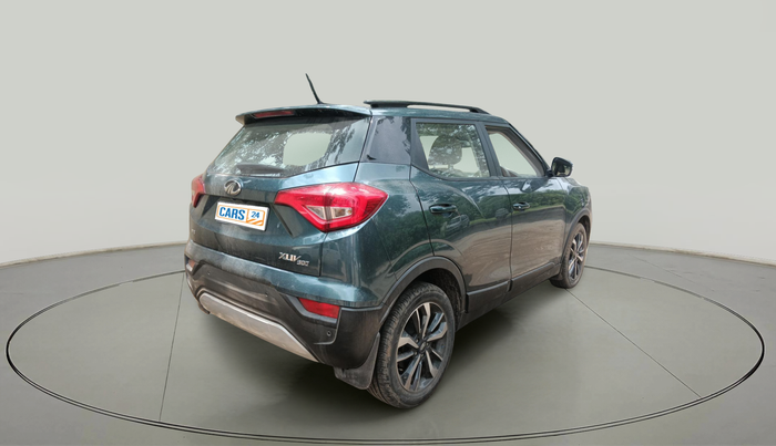 2021 Mahindra XUV300 W8 (O) 1.2 PETROL, Petrol, Manual, 22,761 km, exterior