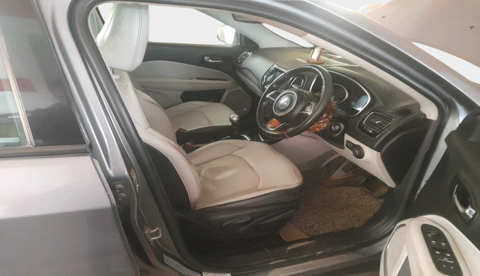 2018 Jeep Compass LIMITED 2.0 DIESEL, Diesel, Manual, 1,93,186 km, interior