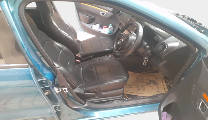 2020 Renault Kwid CLIMBER 1.0 AMT (O), Petrol, Automatic, 54,950 km, interior